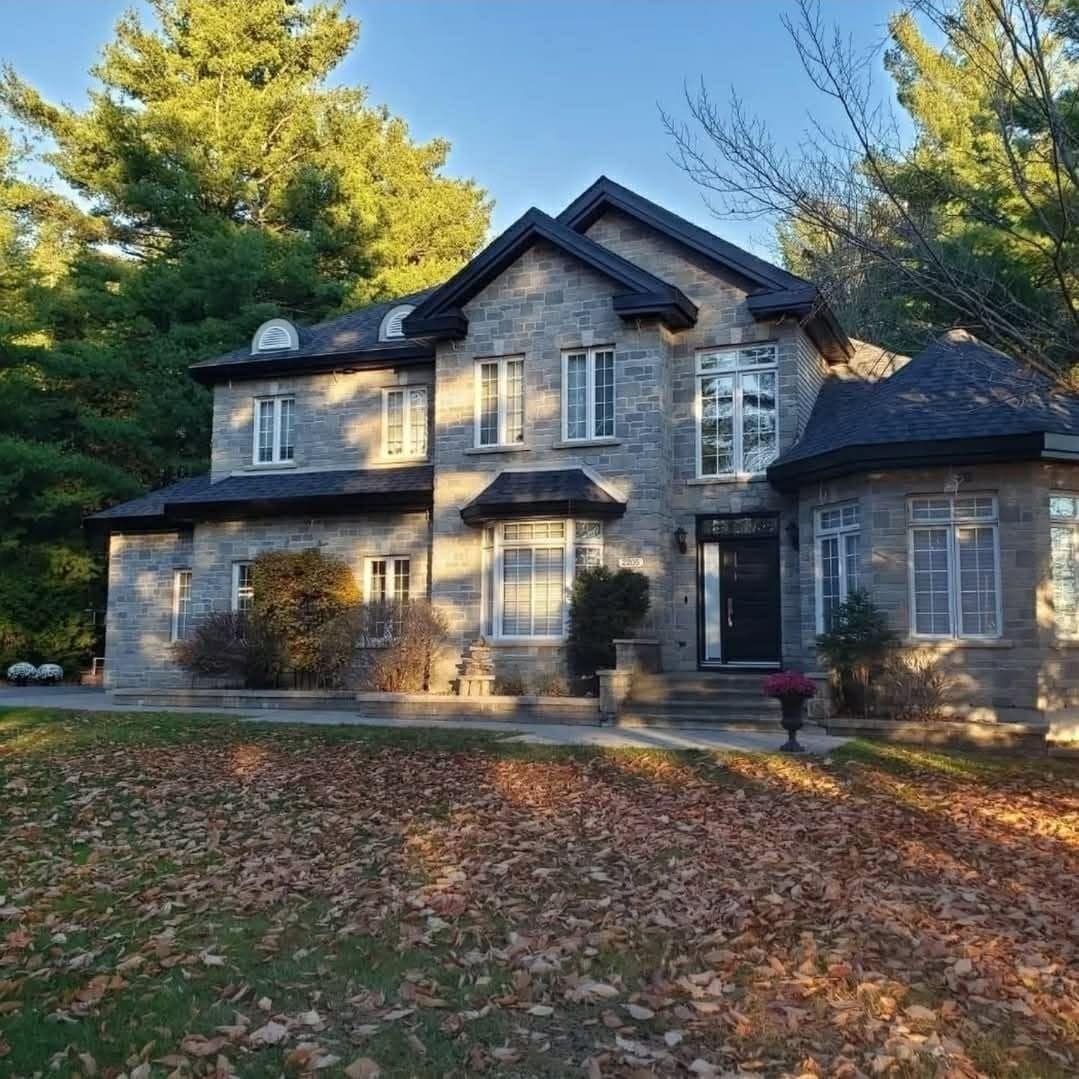 Toiture résidentielle neuve — Châteauguay QC