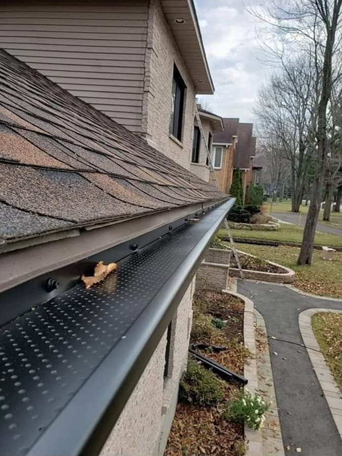 Remplacement soffites et fascias en aluminium — Rigaud QC
